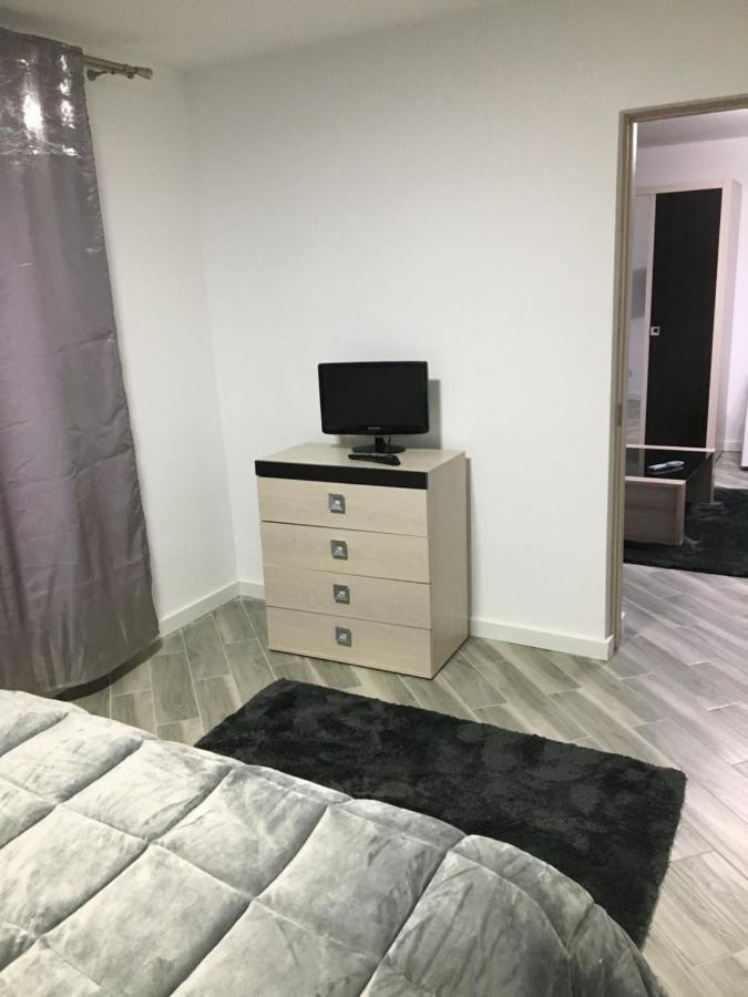 Apartamente Gildo 20 Borsa  Exterior photo